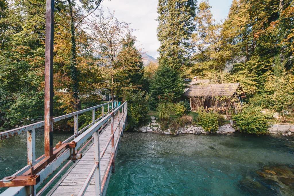 river-house-hrib-zunanjost_64